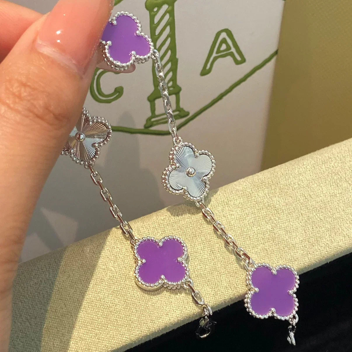 [Loran]LUCKY CLOVER 5-MOTIF BRACELET - VIOLET COLLECTION