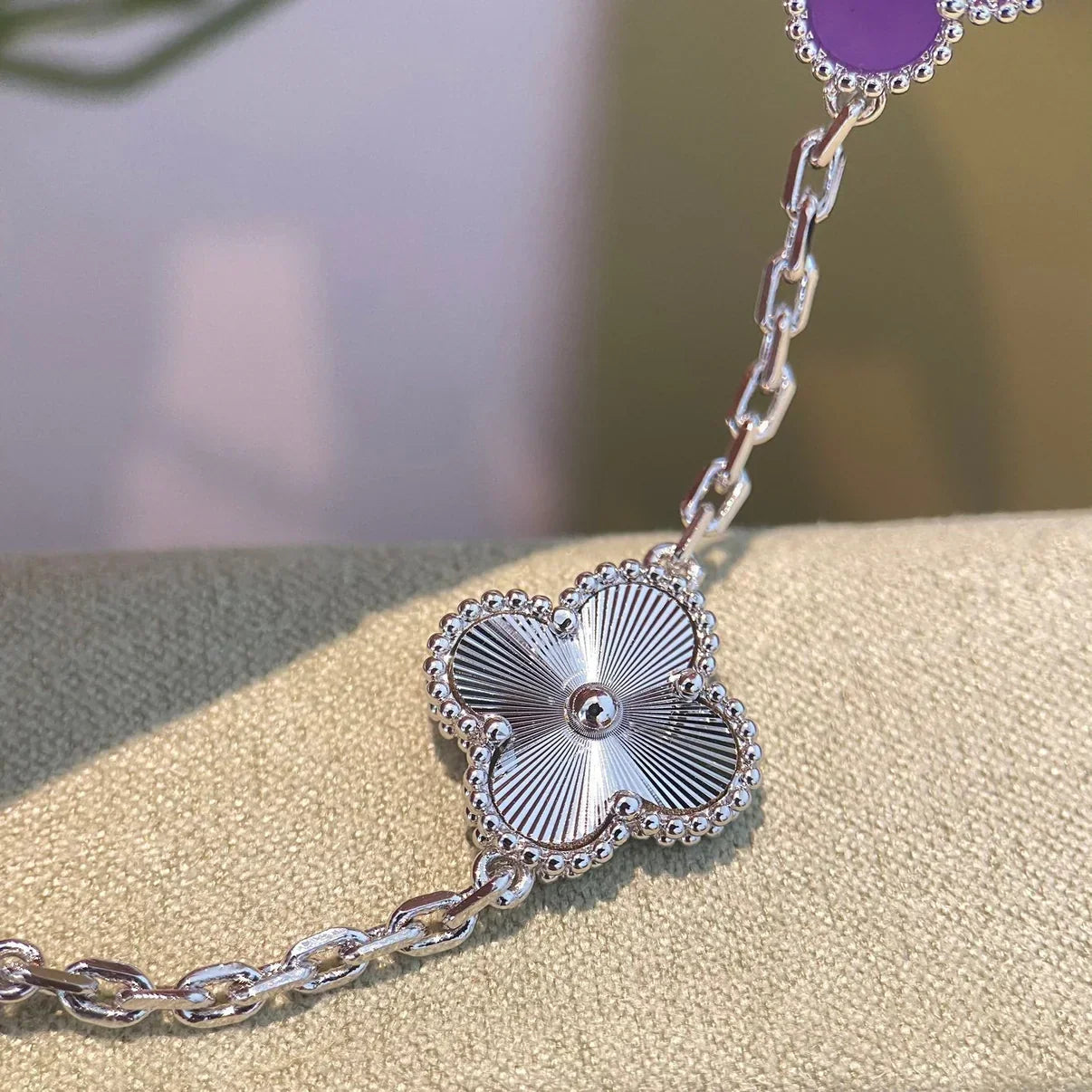 [Loran]LUCKY CLOVER 5-MOTIF BRACELET - VIOLET COLLECTION