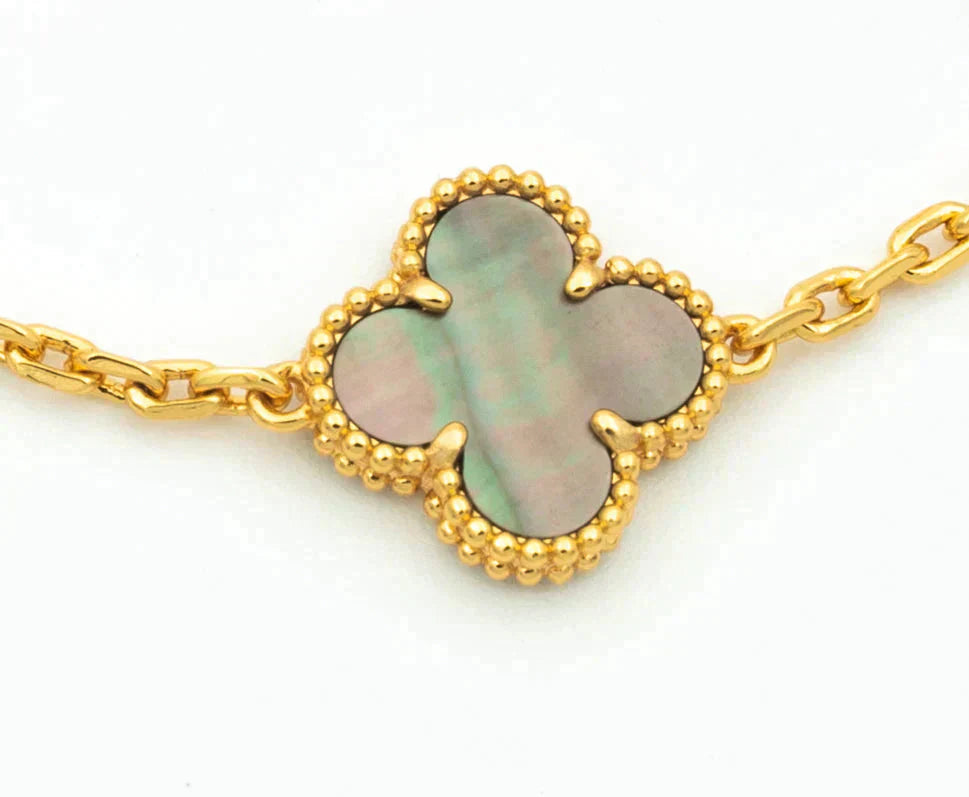 [Loran]LUCKY CLOVER 5-MOTIF BRACELET - GREY MOTHER-OF-PEARL COLLECTION