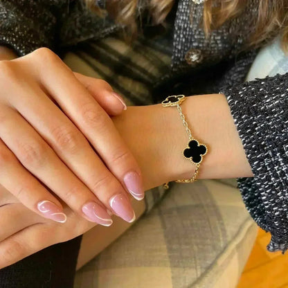 [Loran]LUCKY CLOVER 5-MOTIF BRACELET - BLACK OXNY COLLECTION