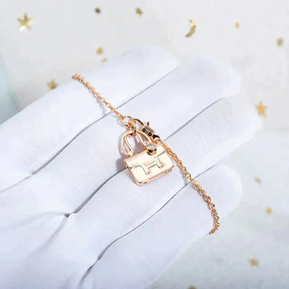 [Loran]AMULETTE PEDANT ROSE GOLD NECKLACE
