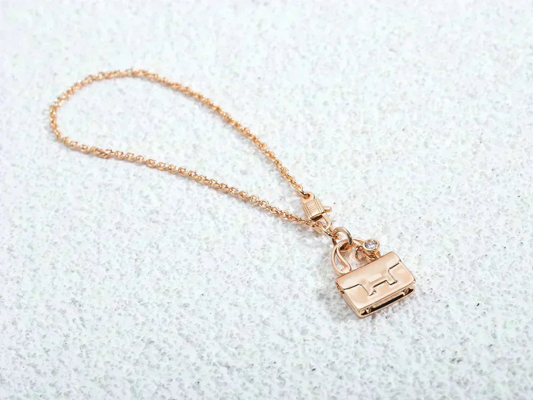 [Loran]AMULETTE PEDANT ROSE GOLD NECKLACE