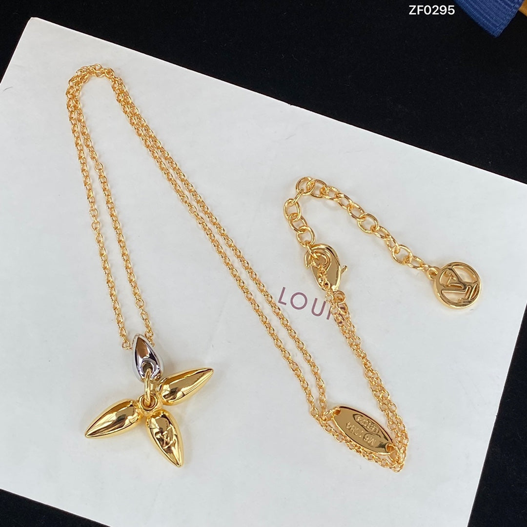 [Loran]LOUISETTE PEDANT GOLD NECKLACE
