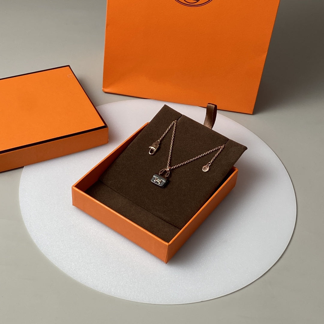 [Loran]CONSTANCE BLACK PEDANT ROSE GOLD NECKLACE