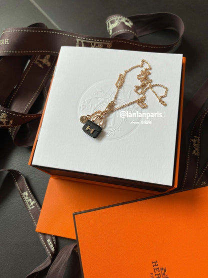 [Loran]CONSTANCE BLACK PEDANT ROSE GOLD NECKLACE