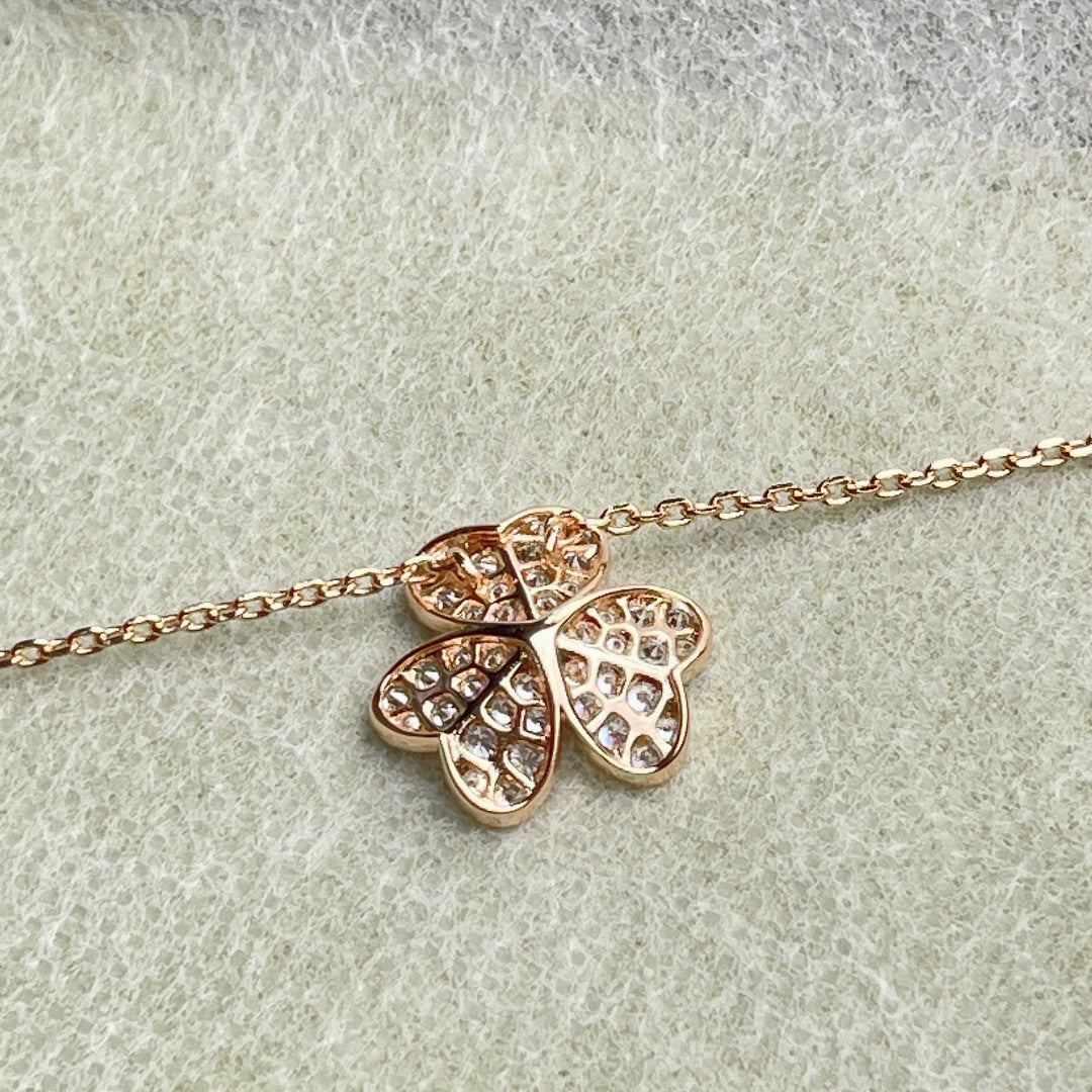[Loran]PAVÉ DIAMOND FLOWER CHARM NECKLACE