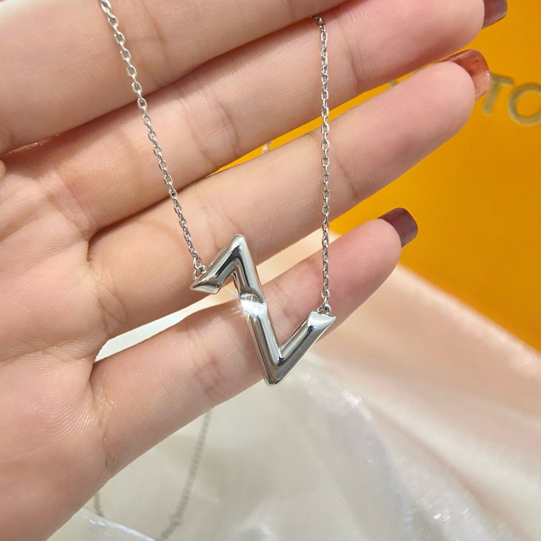 [Loran]VOLTE UPSIDE DOWN NECKLACE