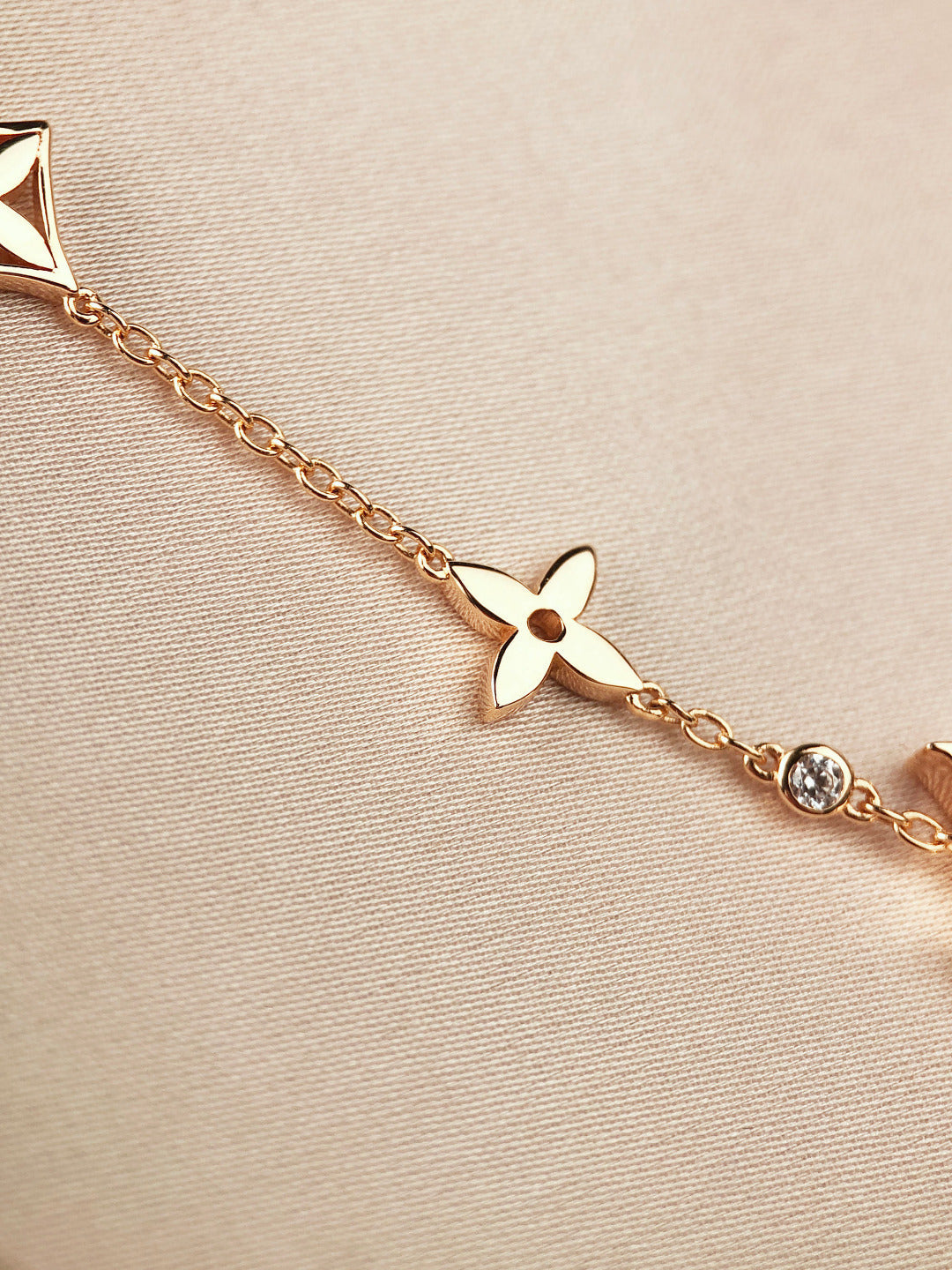 [Loran]STAR AND SUN 7 MOTIFS GOLD BRACELET