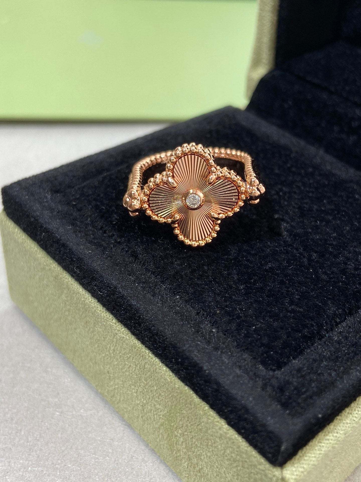 [Loran]LUCKY CLOVER ROSE GOLD REVERSIBLE RING