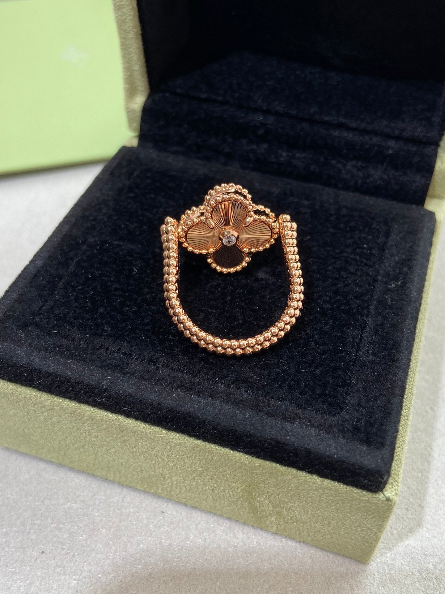 [Loran]LUCKY CLOVER GOLD REVERSIBLE RING