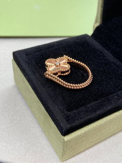 [Loran]LUCKY CLOVER ROSE GOLD REVERSIBLE RING