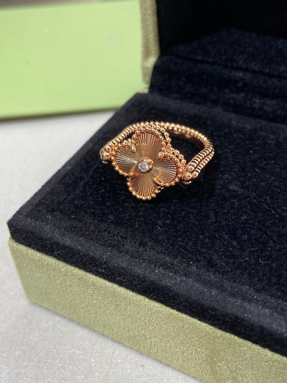 [Loran]LUCKY CLOVER ROSE GOLD REVERSIBLE RING