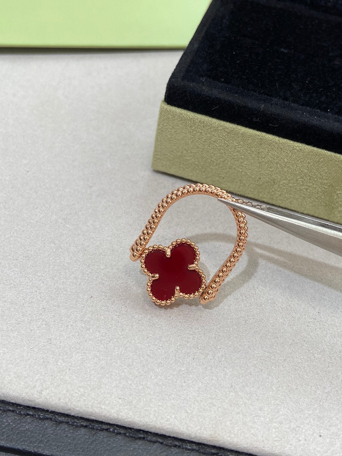 [Loran]LUCKY CLOVER ROSE GOLD REVERSIBLE RING
