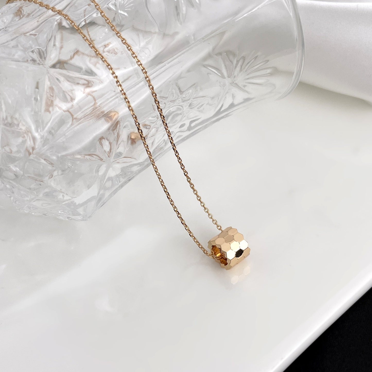 [Loran]BEE MINI NECKLACE