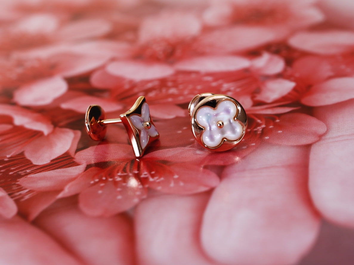[Loran]STAR AND SUN ROSE GOLD MOP STUD EARRINGS