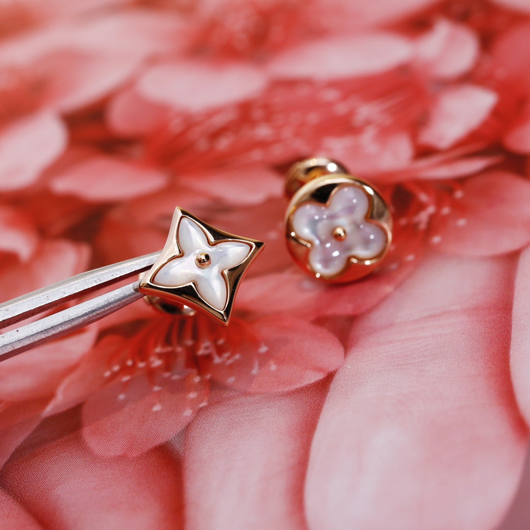 [Loran]STAR AND SUN ROSE GOLD MOP STUD EARRINGS