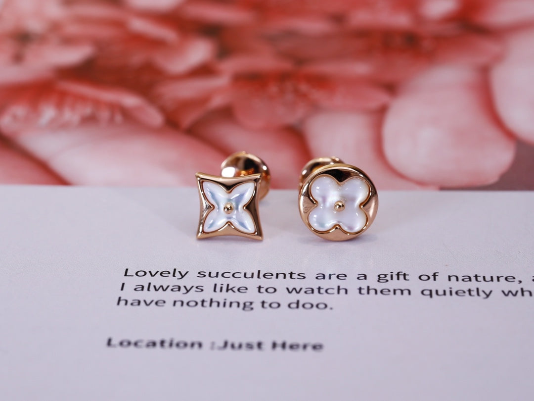 [Loran]STAR AND SUN ROSE GOLD MOP STUD EARRINGS