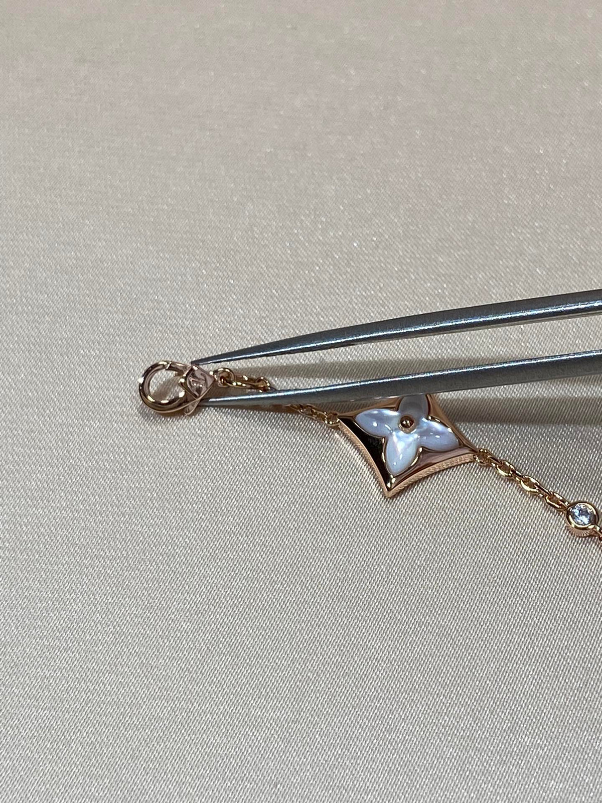 [Loran]STAR 4 MOTIF MOP DIAMOND ROSE GOLD BRACELET