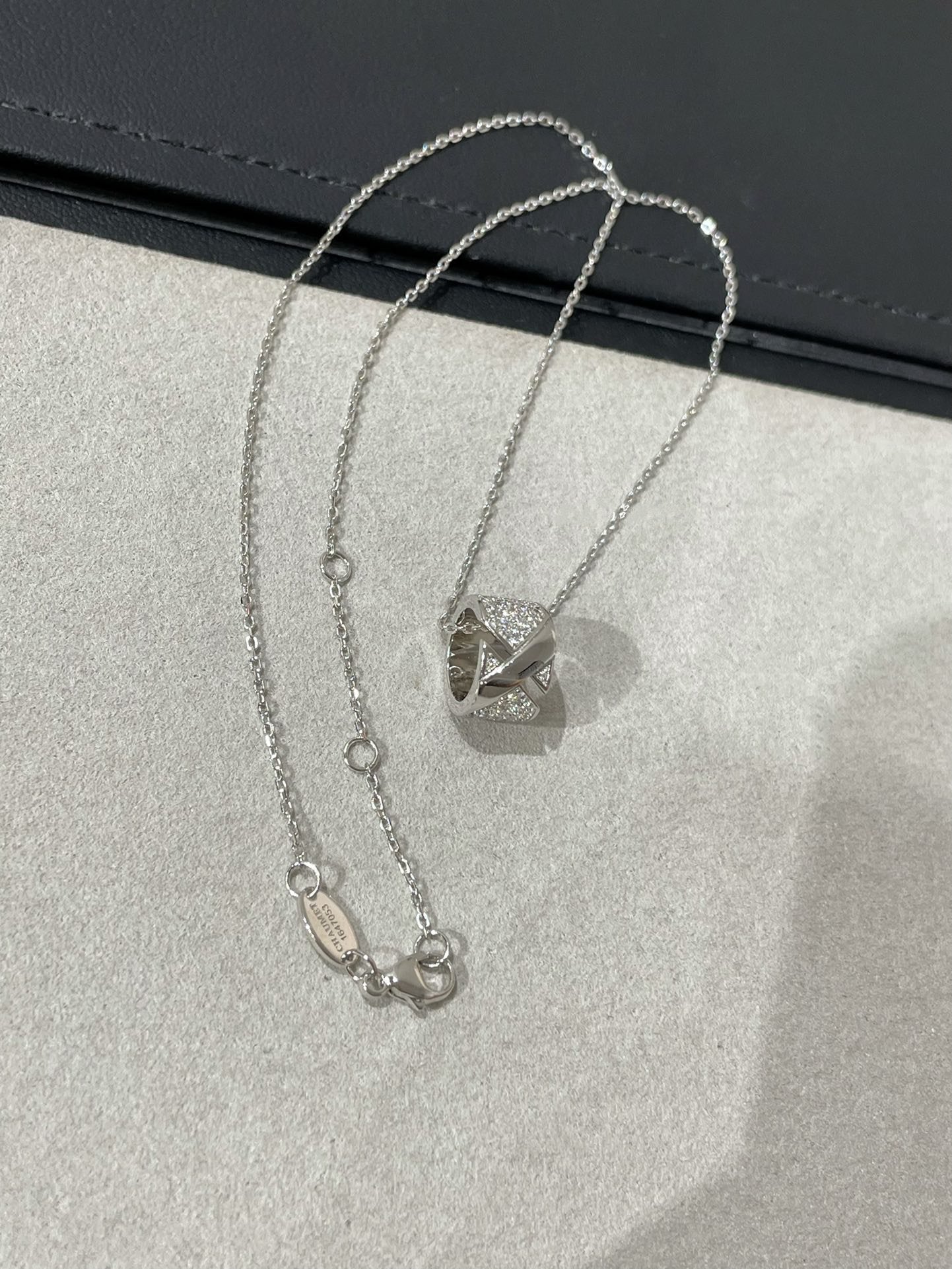 [Loran]LIENS EVIDENCE DIAMOND PAVED NECKLACE