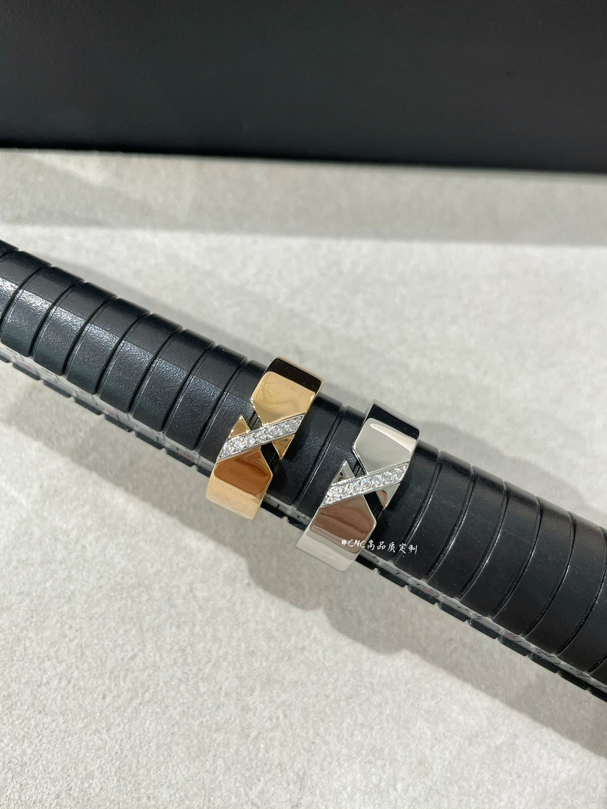 [Loran]LIENS EVIDENCE DIAOMOND RING