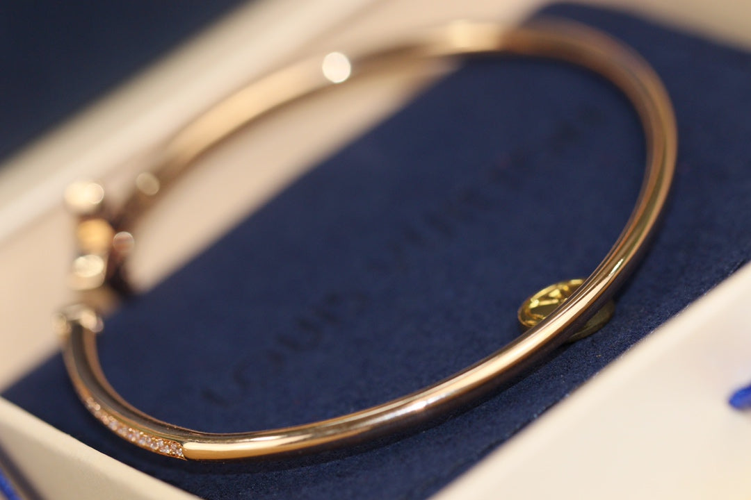 [Loran]IDYLLE ROSE GOLD OPEN BRACELET DIAMOND PAVED