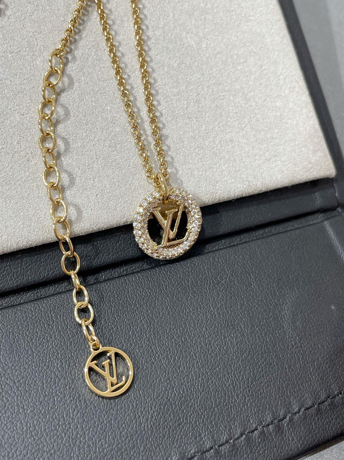 [Loran]BY NIGHT DIAMOND PAVED NECKLACE