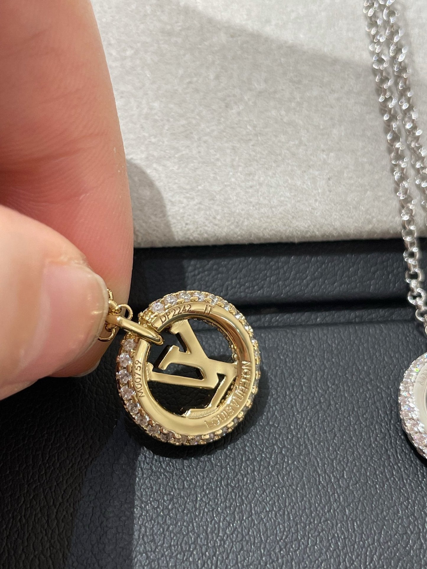 [Loran]BY NIGHT DIAMOND PAVED NECKLACE