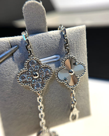 [Loran]LUCKY CLOVER 5-MOTIF BRACELET - LASER COLLECTION