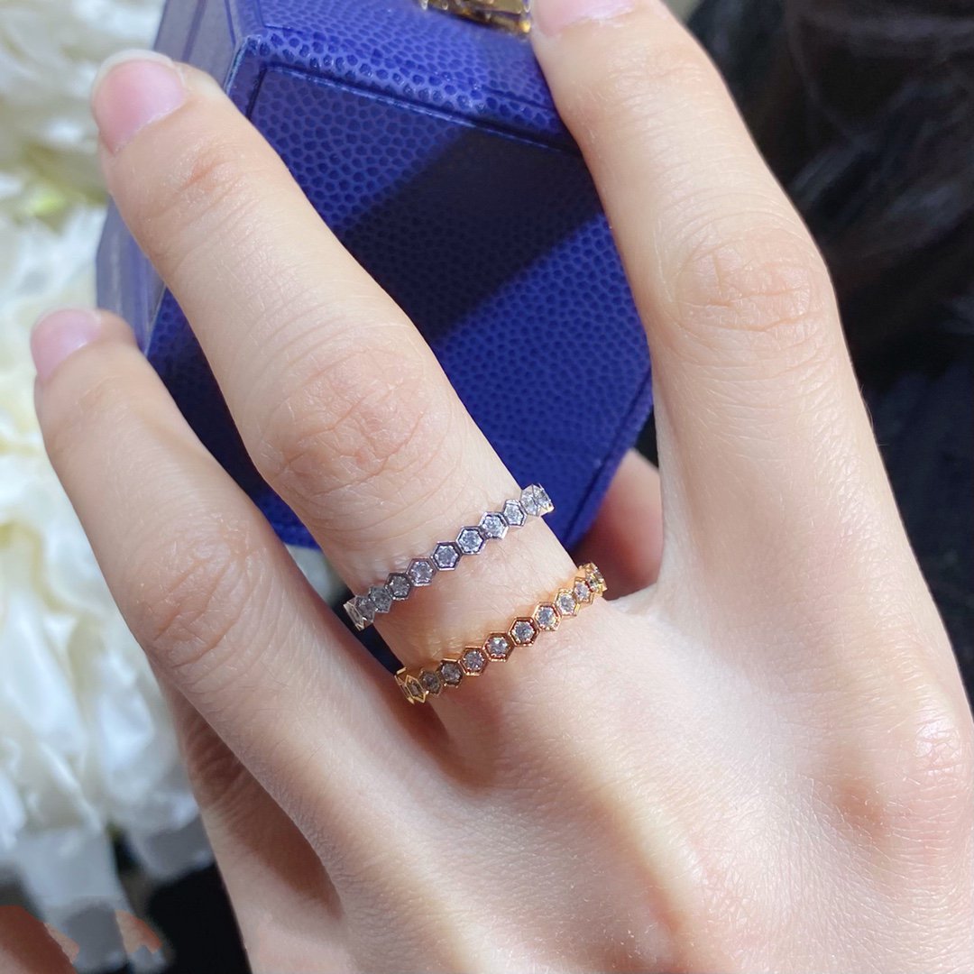 [Loran]BEE LOVE DIAMOND PAVED SMALL RING