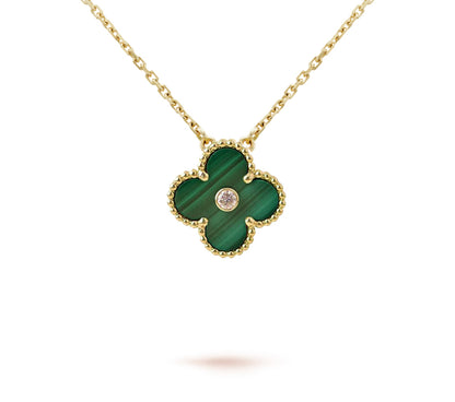 [Loran]LIMITED EDITION CHRISTMAS CLOVER FLOWER NECKLACE - 15MM ANNUAL COLLECTIBLE PENDANT
