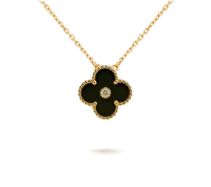 [Loran]LIMITED EDITION CHRISTMAS CLOVER FLOWER NECKLACE - 15MM ANNUAL COLLECTIBLE PENDANT