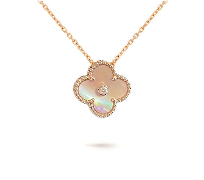 [Loran]LIMITED EDITION CHRISTMAS CLOVER FLOWER NECKLACE - 15MM ANNUAL COLLECTIBLE PENDANT