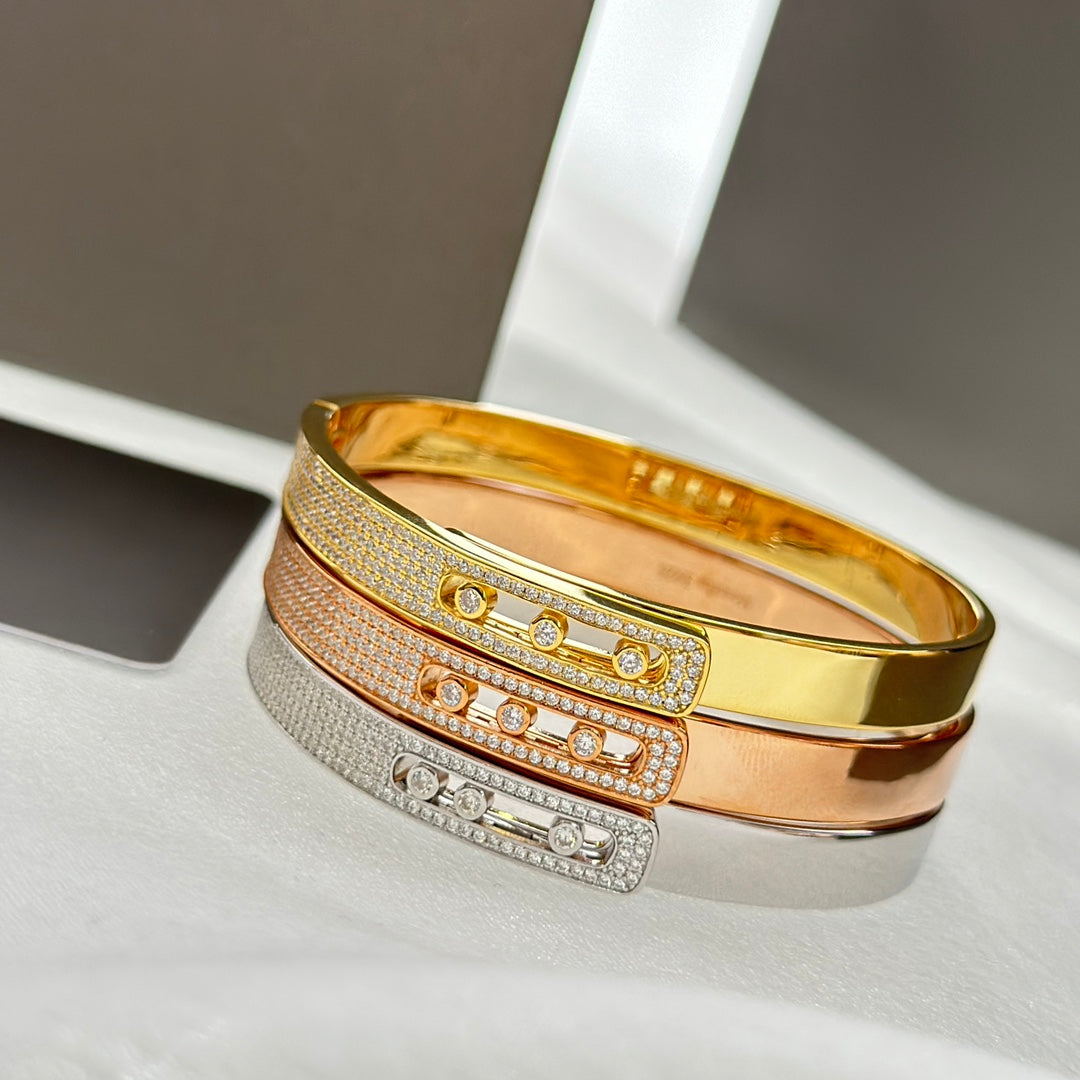 [Loran]MOVE NOA PAVÉ DIAMOND BANGLE BRACELET