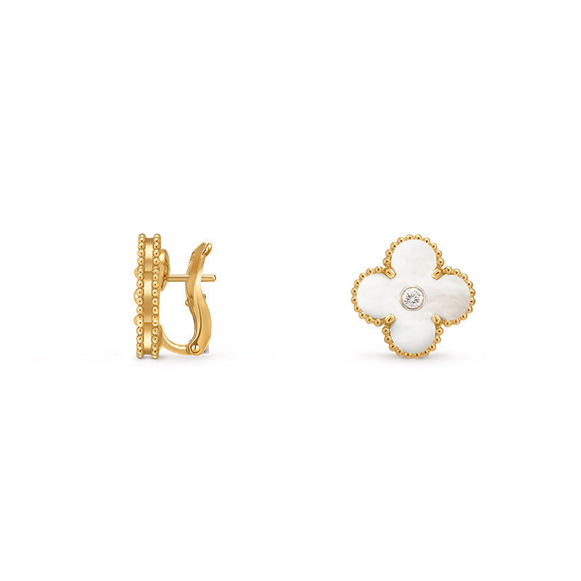 [Loran]15MM CLOVER FLOWER STUD EARRINGS DIAMOND-GOLD COLLECTION