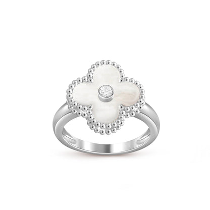 [Loran]LUCKY CLOVER DIAMOND-ACCENT WHITE GOLD RING COLLECTION