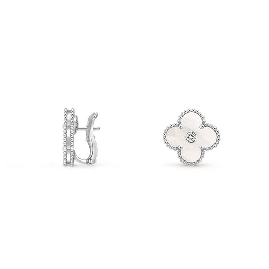 [Loran]15MM CLOVER FLOWER STUD EARRINGS DIAMOND-WHITE GOLD COLLECTION