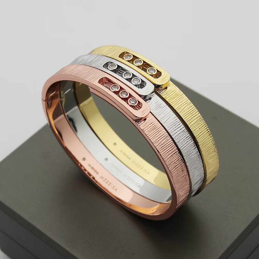 [Loran]MOVE NOA CISELÉ BANGLE BRACELET