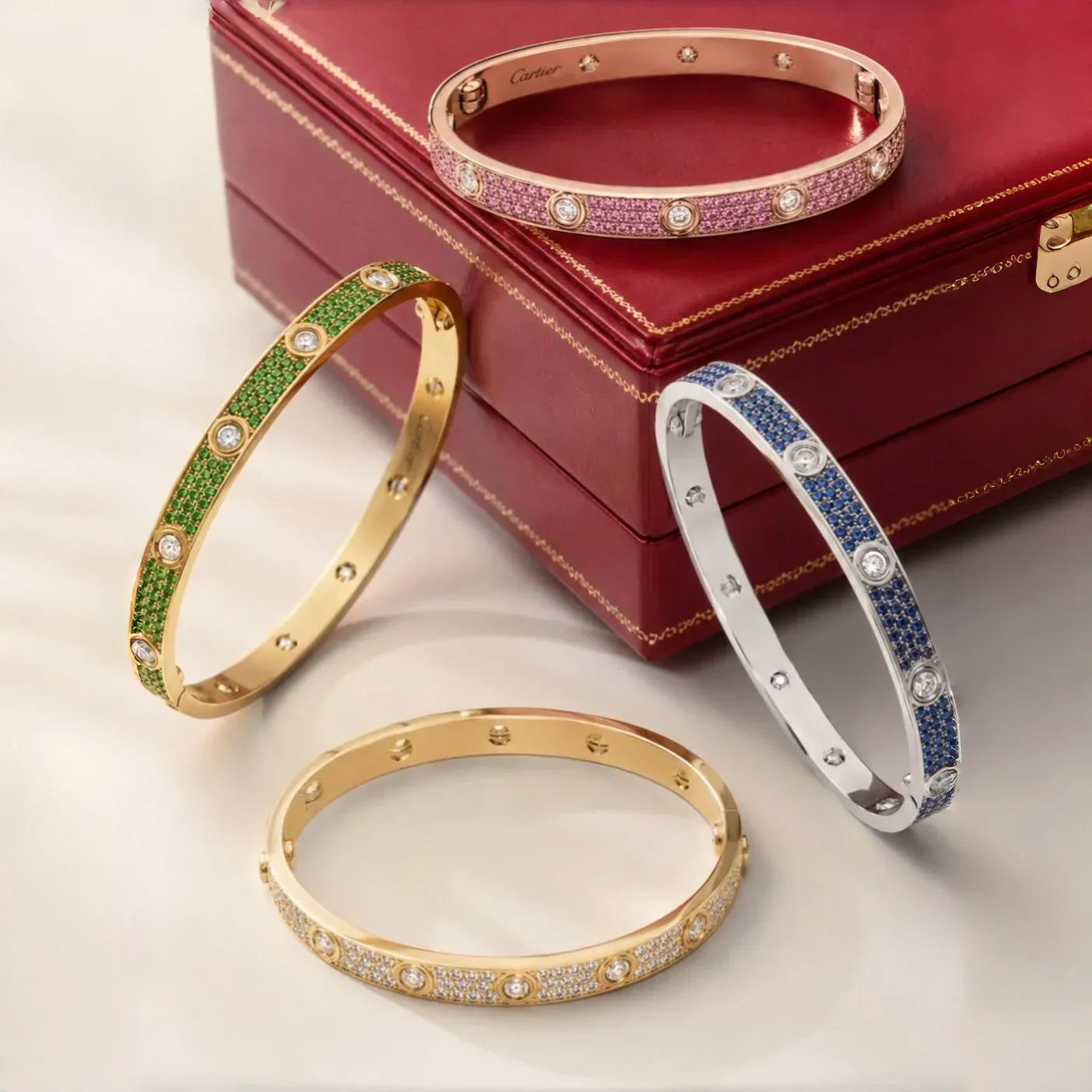 [Loran]CLASSIC 6.1MM LOVE BRACELET 10-DIAMOND FULL PAVÉ