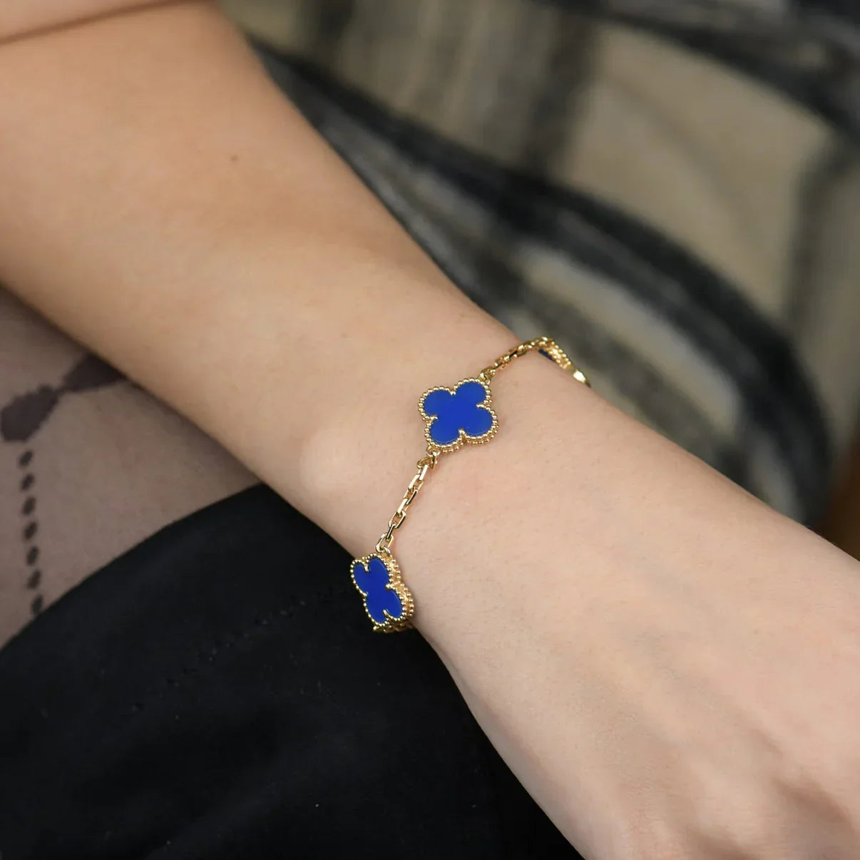 [Loran]LUCKY CLOVER 5-MOTIF BRACELET - BLUE AGATE COLLECTION