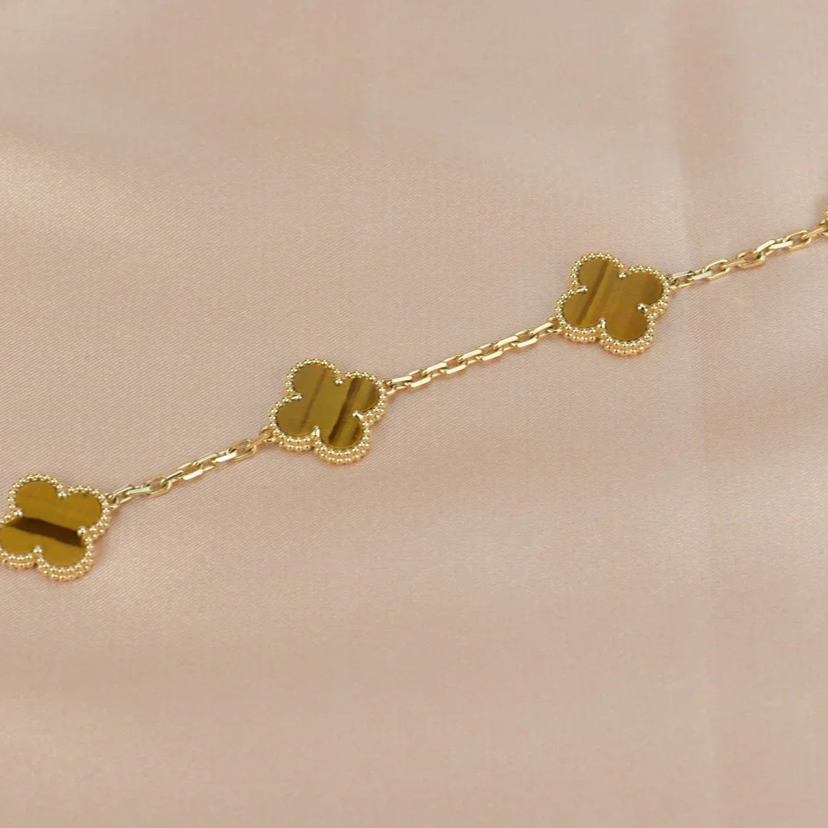 [Loran]LUCKY CLOVER 5-MOTIF BRACELET -  TIGER’S EYE COLLECTION