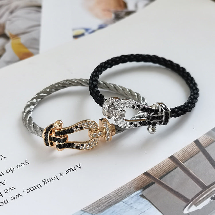 [Loran]FORCE LARGE HORSESHOE BLACK & WHITE DIAMOND BRACELET - ROSE GOLD