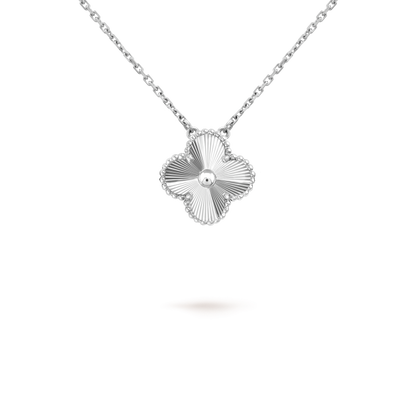 [Loran]15MM CLOVER FLOWER PENDANT NECKLACE WHITE GOLD COLLECTION