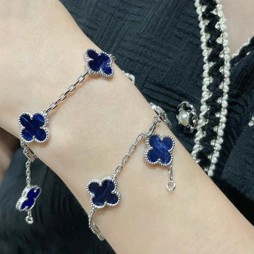 [Loran]LUCKY CLOVER 5-MOTIF BRACELET - PIETERSITE COLLECTION