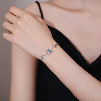 [Loran]CLASSIC INTERLOCKING MOISSANITE BRACELET