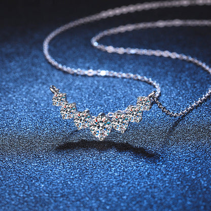 [Loran]MINIMALIST CURVED SMILE MOISSANITE NECKLACE