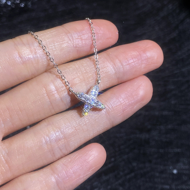 [Loran]MODERN X-SHAPE PAVÉ MOISSANITE NECKLACE