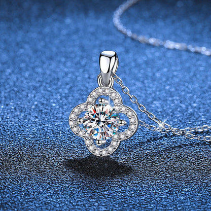 [Loran]CLASSIC CLOVER MOISSANITE PENDANT NECKLACE