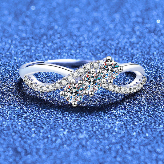 [Loran]INTERTWINING LOVE MOISSANITE RING