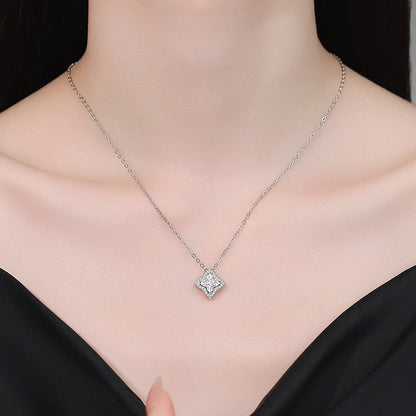 [Loran]STAR-CLOVER MOISSANITE NECKLACE