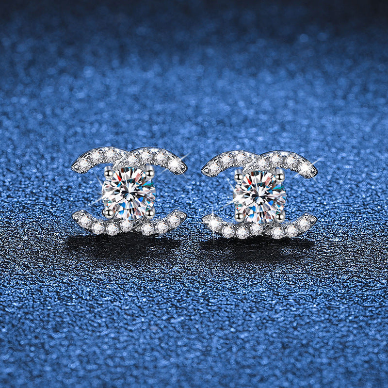 [Loran]CHIC INTERLOCKING DOUBLE-C MOISSANITE STUD EARRINGS